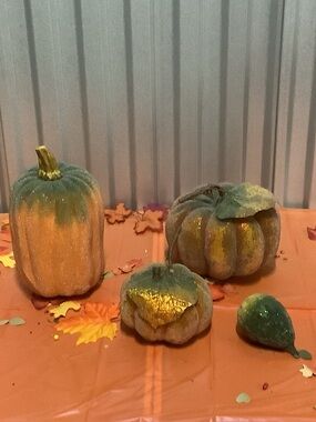 Glittered Decorative Pumpkin Set in Green , orange and Gold